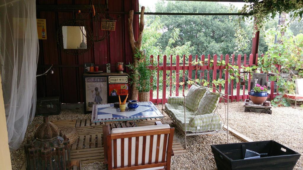 Le Mas Du Ruisseau Bellegarde  ห้อง รูปภาพ